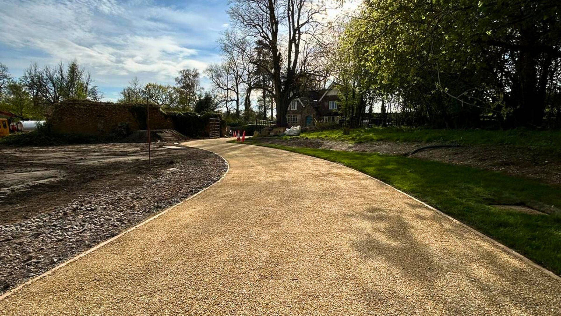 dorset-cottages-garden-installation
